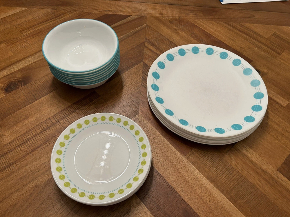 Corelle | Set of 20 South Beach 10-1/4" 5 Dinner Plates, 8 Salad & 7 Bowls